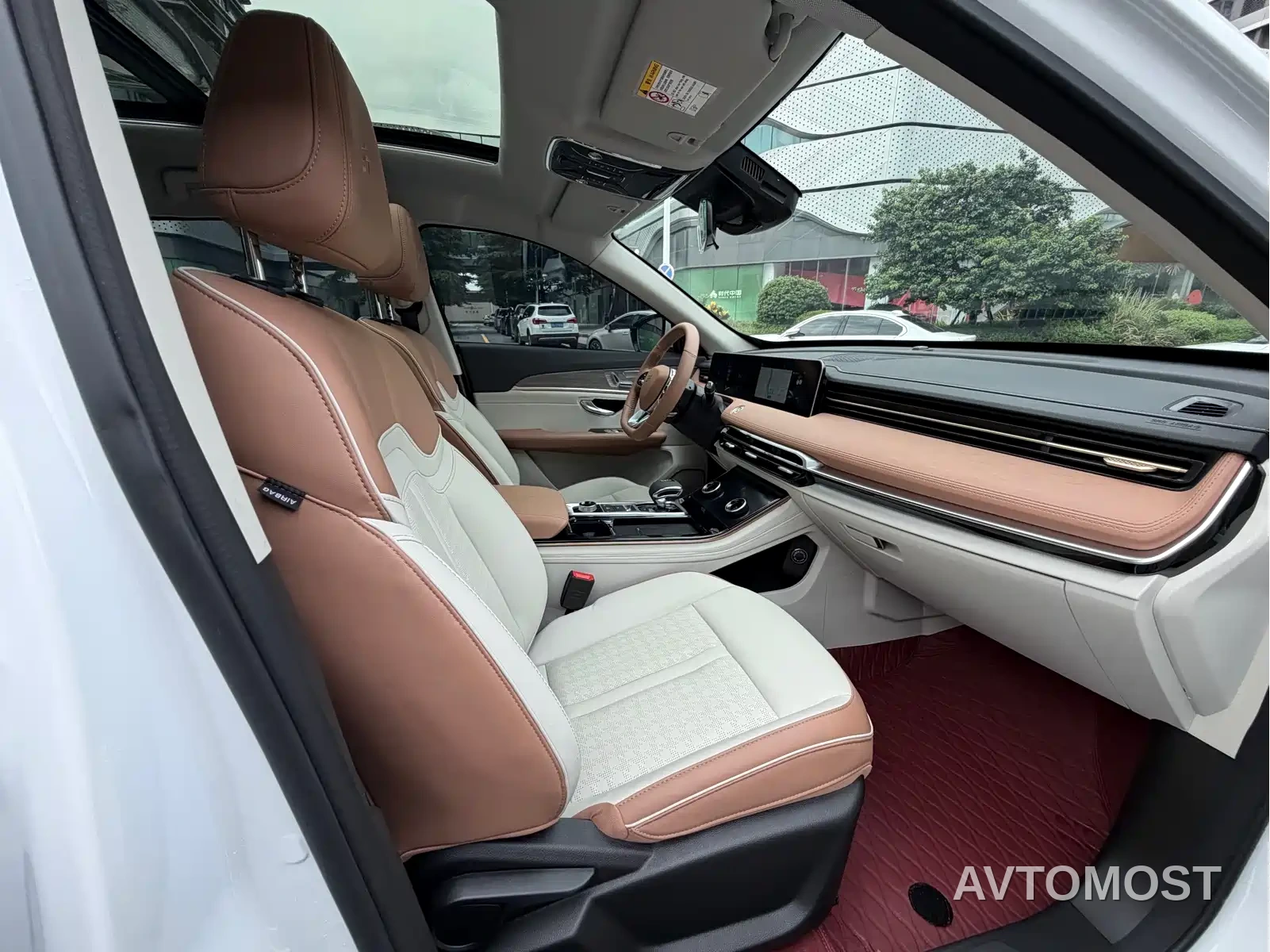 Jetour X70 C-DM 2024 Voyage Edition PRO 5-seater — фото 17