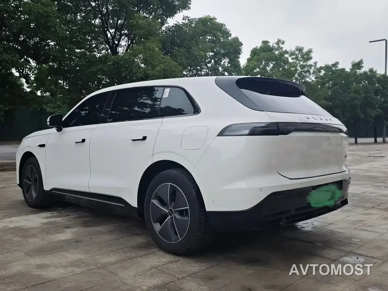 Exeed Exlantix ET 2024 Model Extended Range 200 Pro — фото 8