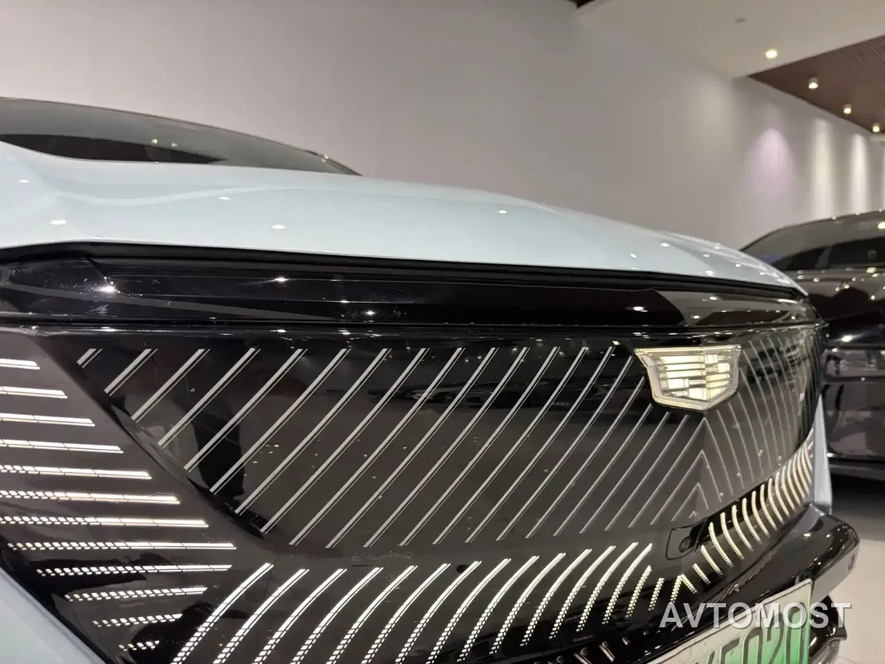 Cadillac IQ Rui Ge 2022 Rear-Wheel Drive Long Range Premium Edition — фото 10