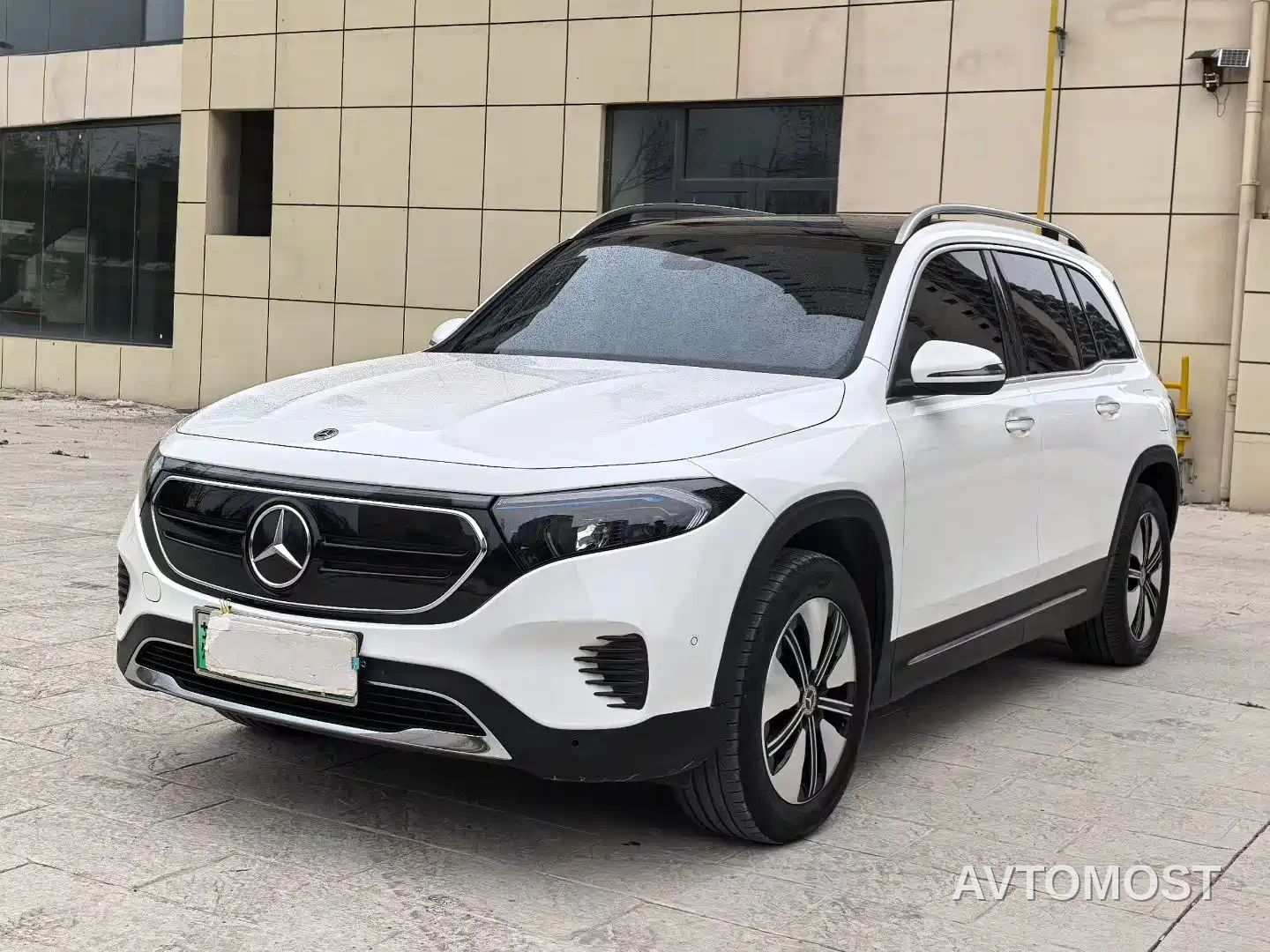 Mercedes-Benz EQB 2022 EQB 260 — фото 1