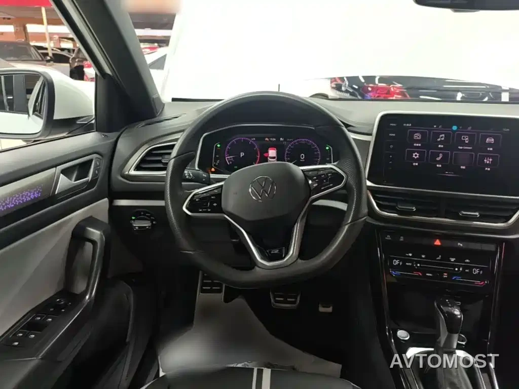 Volkswagen T-ROC 2024 300TSI DSG 2WD Morning Light Edition — фото 11