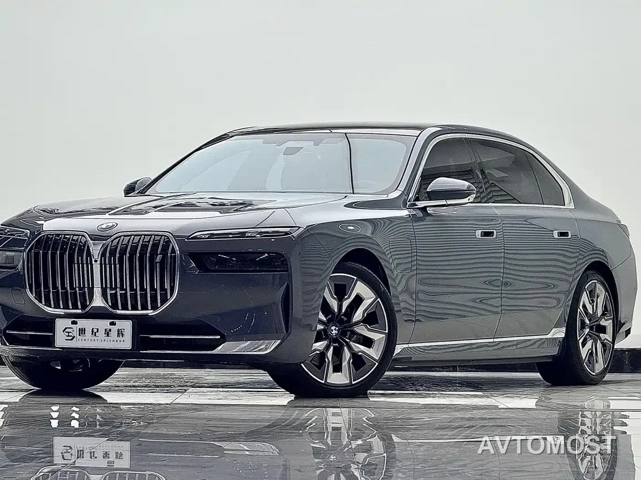 BMW i7 2023 eDrive50L Premium Luxury Package — фото 1