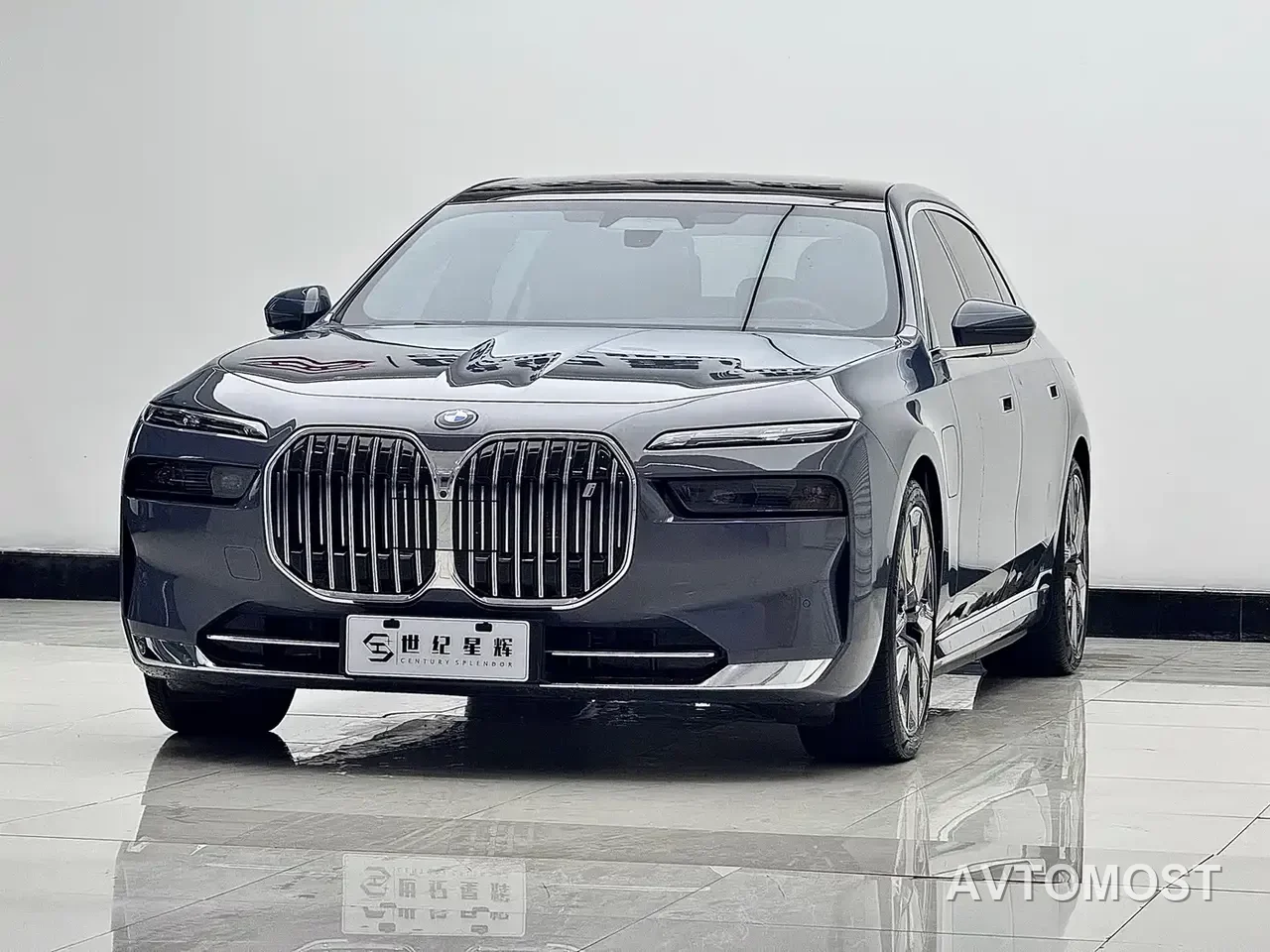 BMW i7 2023 eDrive50L Premium Luxury Package — фото 2