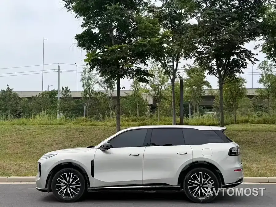 Changan Qiyuan Q07 2025 215 Flagship