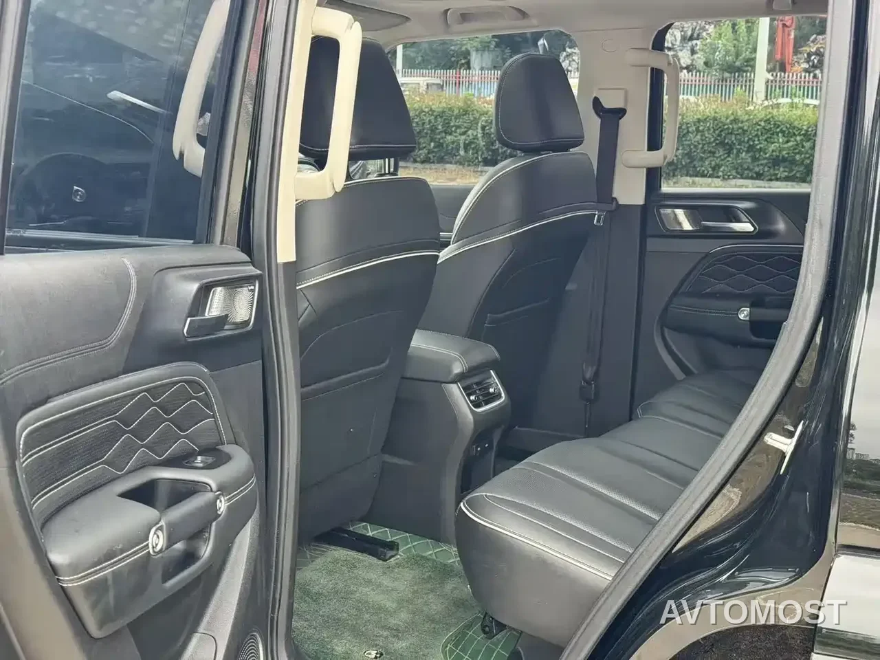 Tank 300 2021 Off-road Edition 2.0T Explorer — фото 9