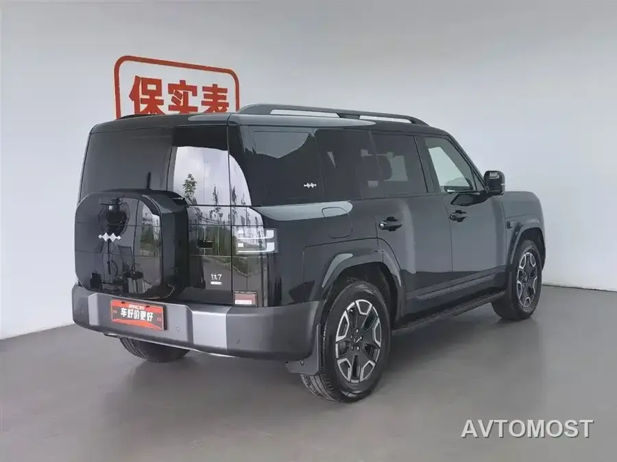 Fang Cheng Bao Titanium 7 2025 200KM Front-Wheel Drive Max Edition