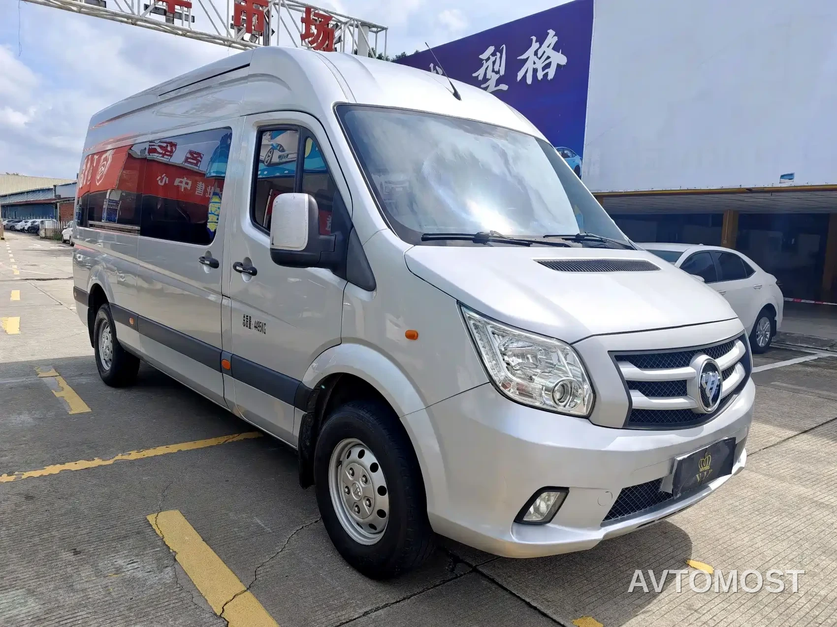 Foton Tuyano 2021 2.0T Manual Tongtu Extended Wheelbase Medium Roof 9-Seater 4F20TC3 — фото 3