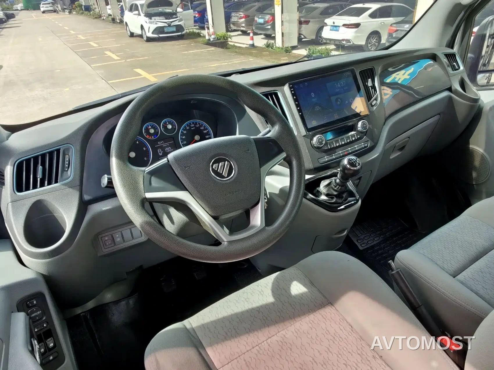 Foton Tuyano 2021 2.0T Manual Tongtu Extended Wheelbase Medium Roof 9-Seater 4F20TC3 — фото 21