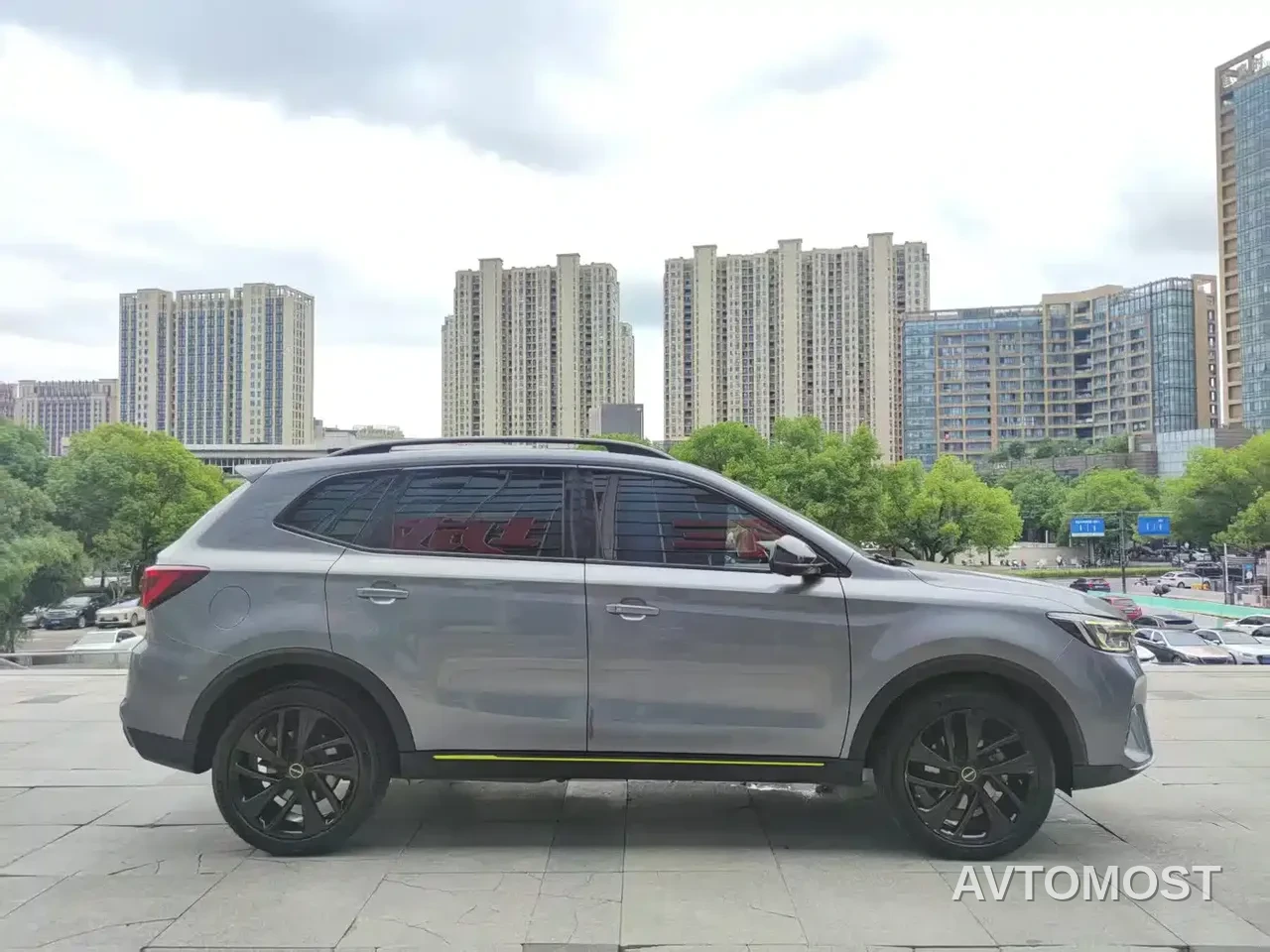 Roewe RX5 New Energy 2020 ePLUS Guochao Ronglin Luxury Edition — фото 9