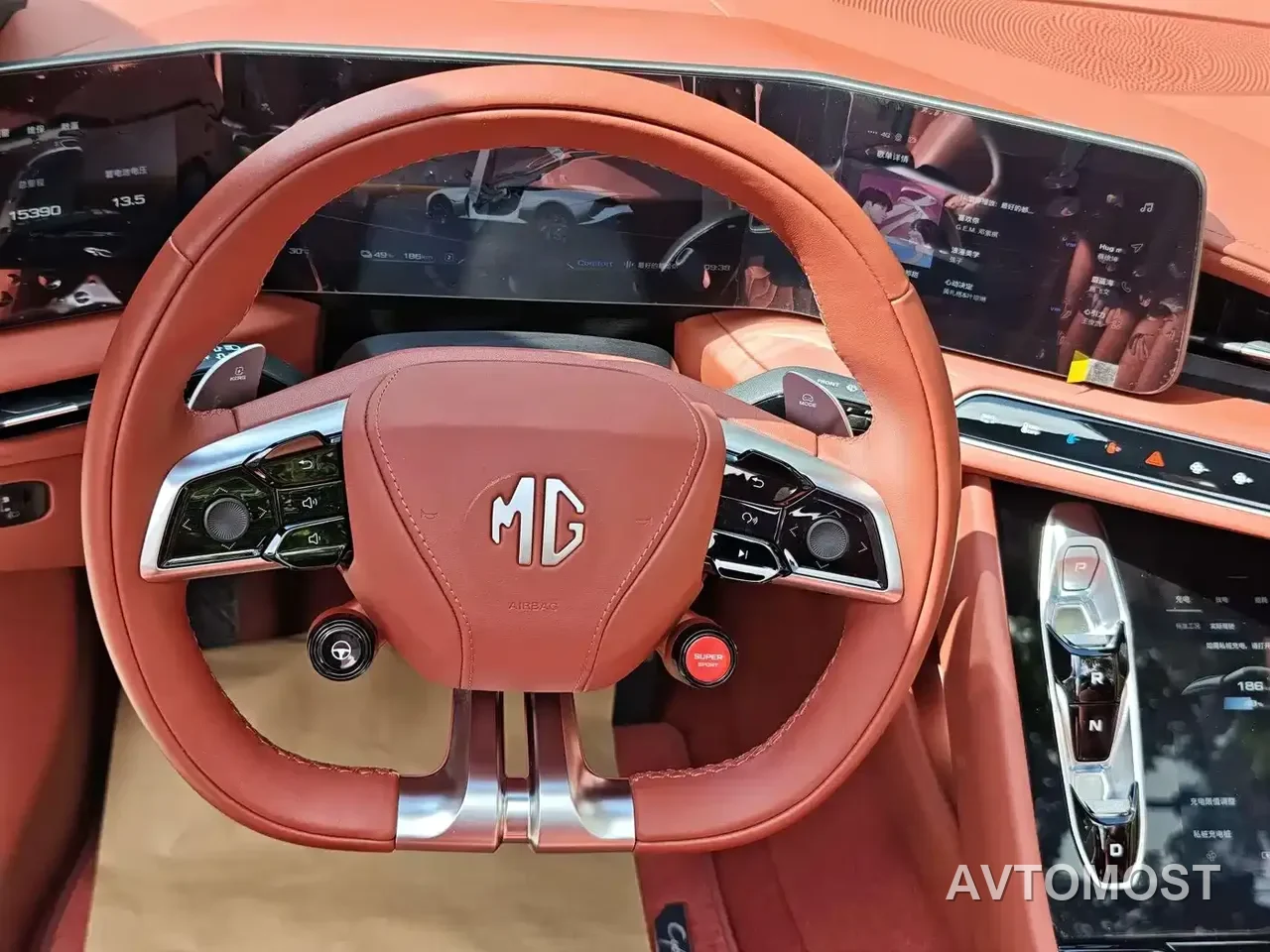 MG Cyberster 2024 520km Legend AWD Red Canopy Edition — фото 12