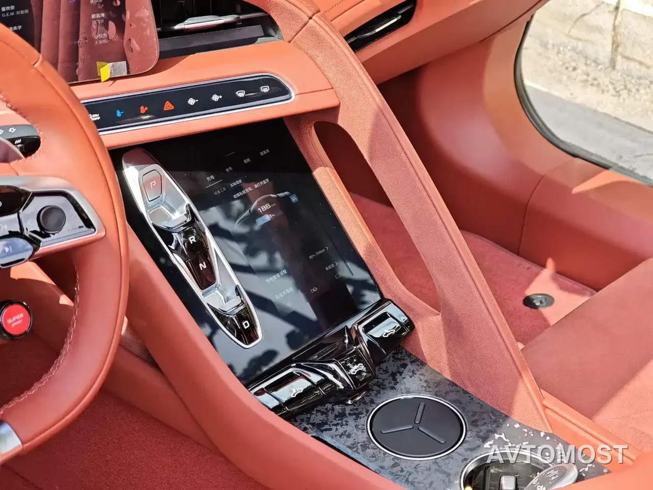 MG Cyberster 2024 520km Legend AWD Red Canopy Edition — фото 11