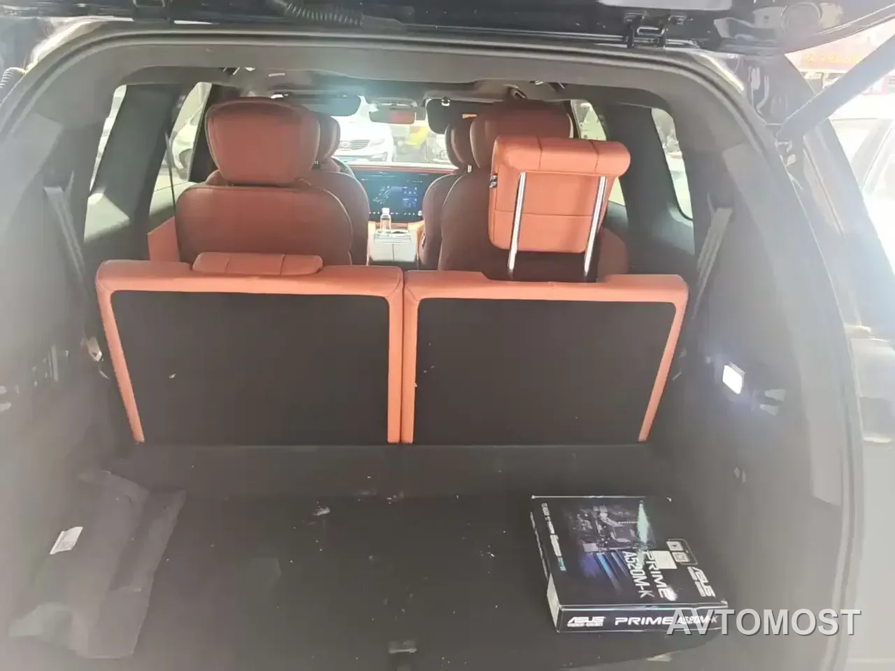 Exeed Landmark C-DM 2025 180 Ultra Long Range AWD (6-Seater) — фото 11