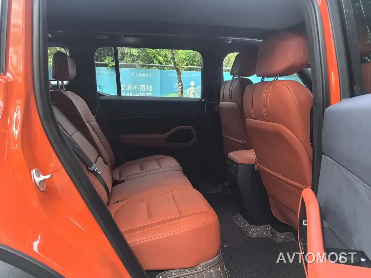 Ford Mustang NEV 2025 Plug-in Range Extender Hybrid — фото 23