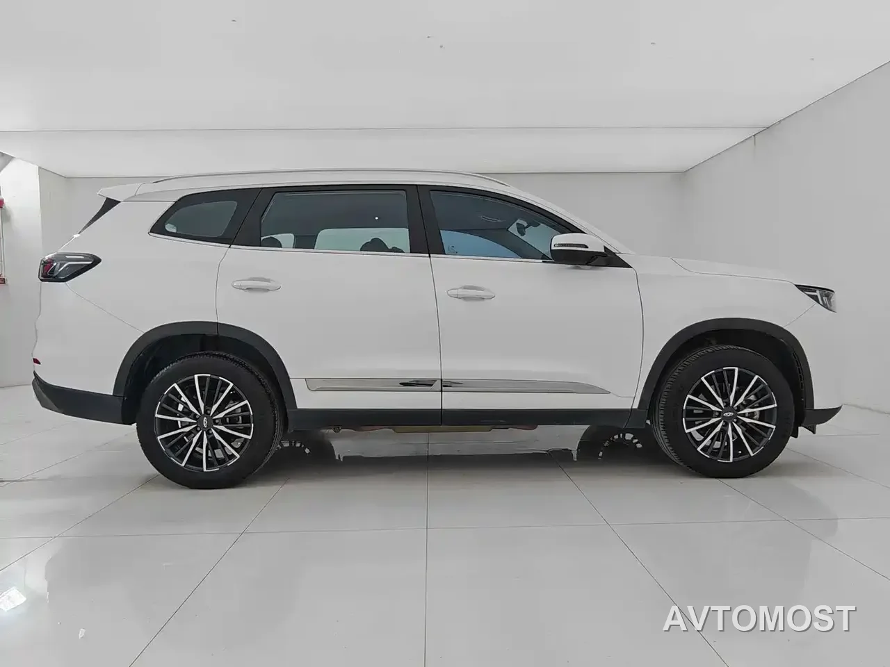 Chery Tiggo 8 PLUS Kunpeng e+ 2022 PHEV 1.5T Elegance e+ — фото 9