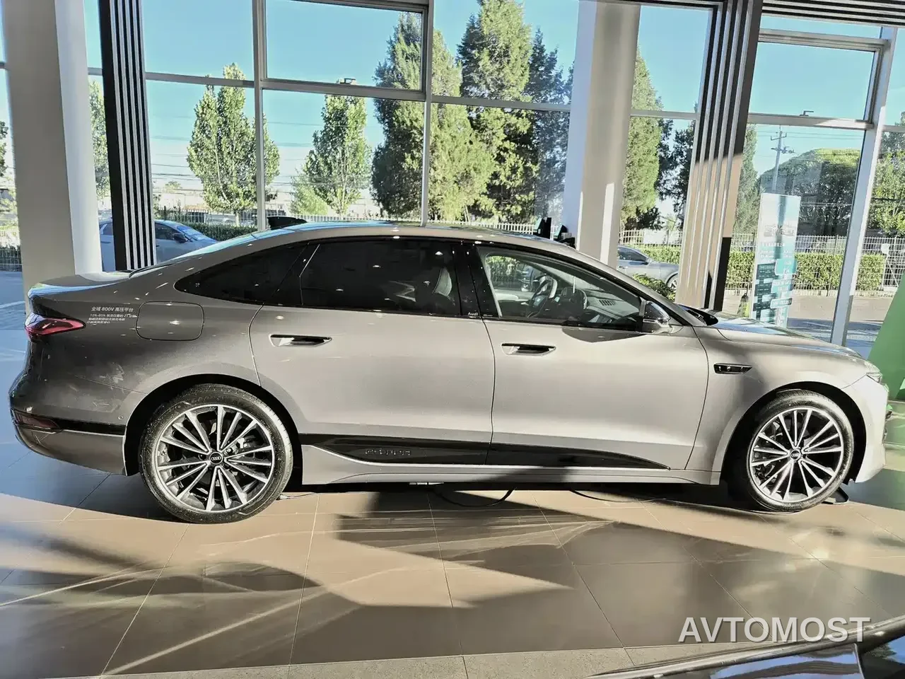 Audi A6L e-tron 2026 Model Pioneer Edition — фото 3