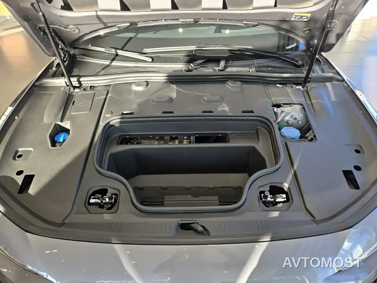 Audi A6L e-tron 2026 Model Pioneer Edition — фото 20