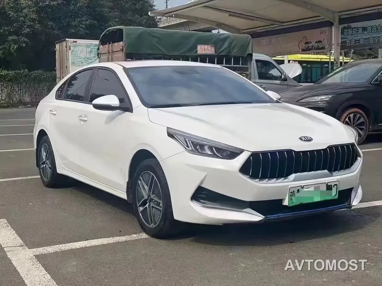 Kia K3 PHEV 2019 1.6L PHEV Comfort Edition — фото 3