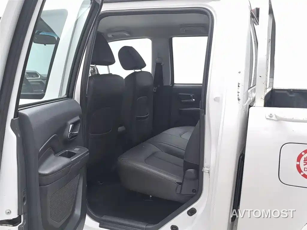 Great Wall Fengjun 5 2021 2.0T Diesel 2WD Elite Large Double Cab China VI GW4D20M — фото 13