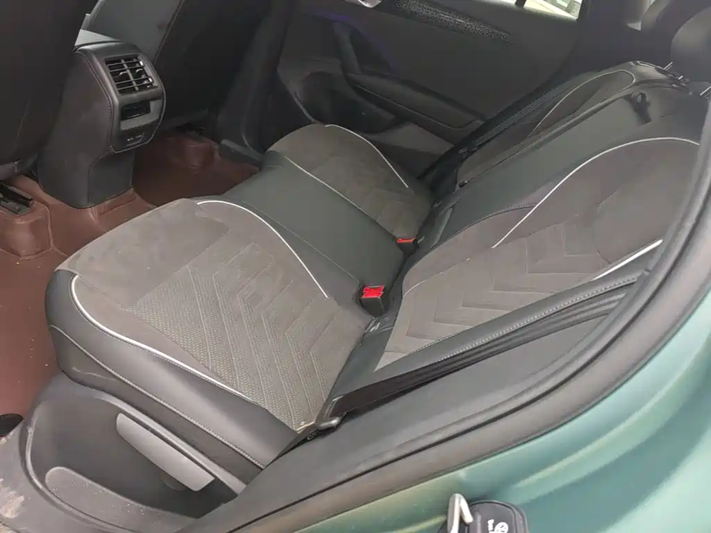 Volkswagen Tayron 2025 Tayron L 330TSI 2WD Elite City Package — фото 17