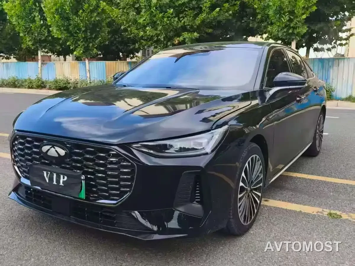 Chery Fengyun A8L 2025 1.5TGDI 145km Luxury — фото 4