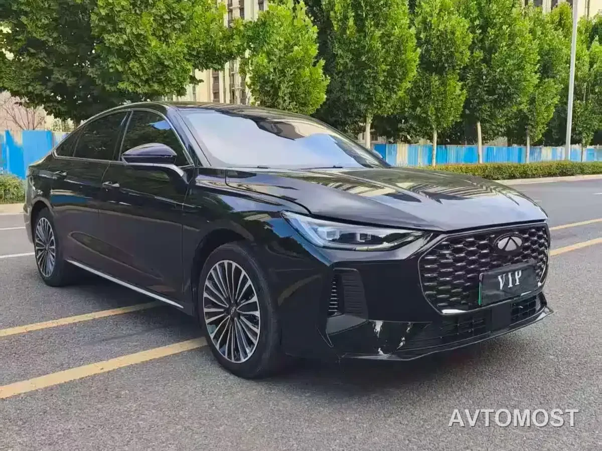 Chery Fengyun A8L 2025 1.5TGDI 145km Luxury — фото 3