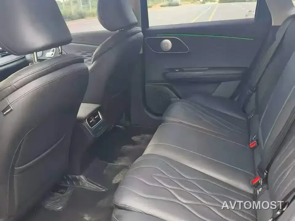 Chery Fengyun A8L 2025 1.5TGDI 145km Luxury — фото 9