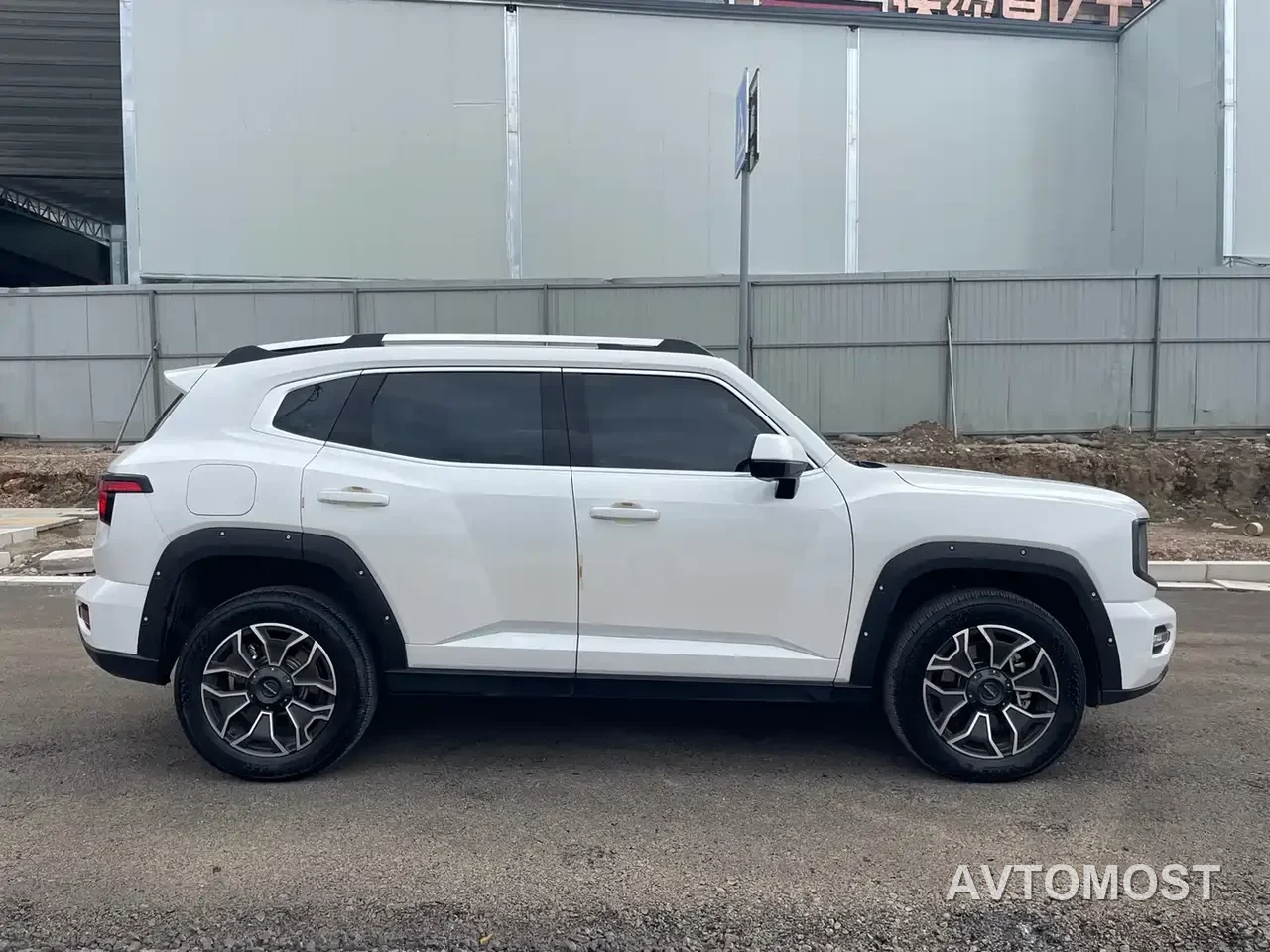 Haval Second-Generation Big Dog New Energy 2023 DHT-PHEV 105km Trendy Electric Edition Plus — фото 4