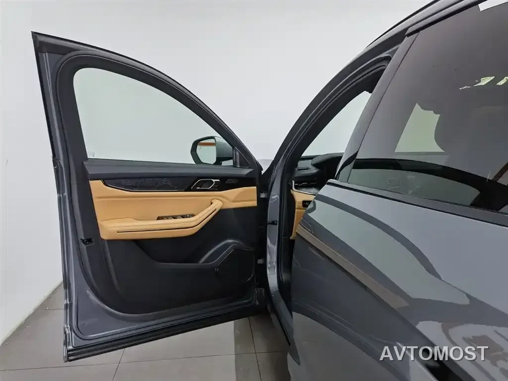 Lynk & Co 09 EM-P 2021 2.0T PHEV Halo 6-seater — фото 6