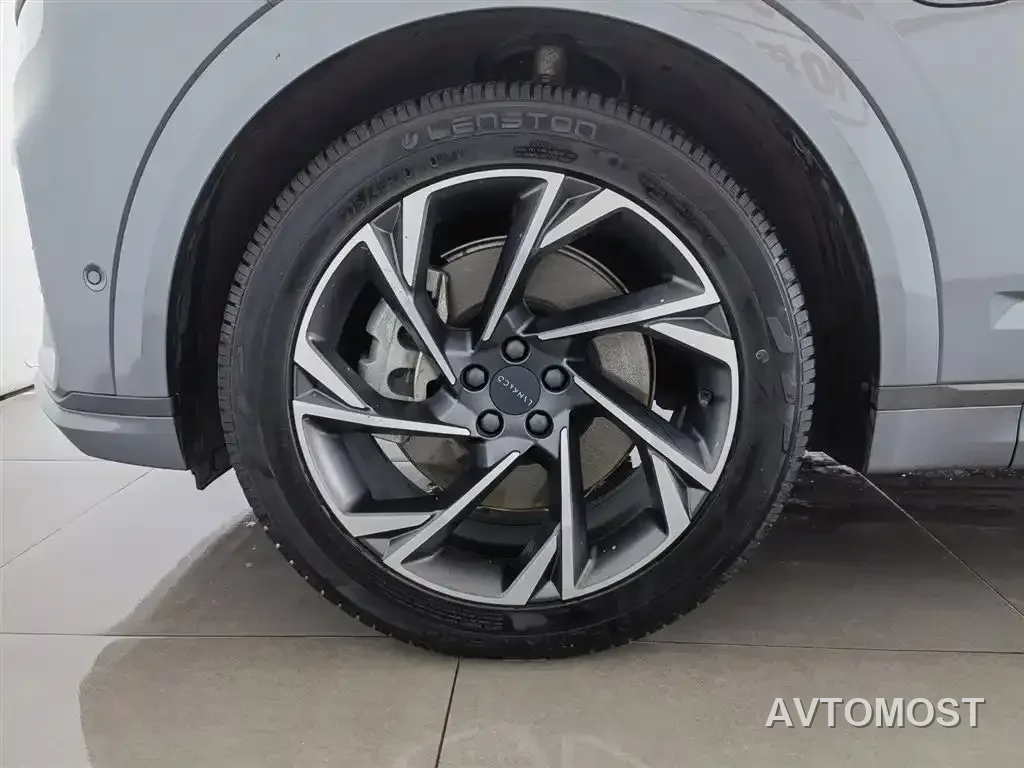 Lynk & Co 09 EM-P 2021 2.0T PHEV Halo 6-seater — фото 14