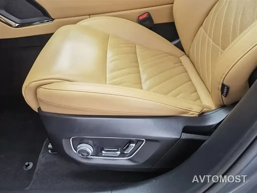 Lynk & Co 09 EM-P 2021 2.0T PHEV Halo 6-seater — фото 17