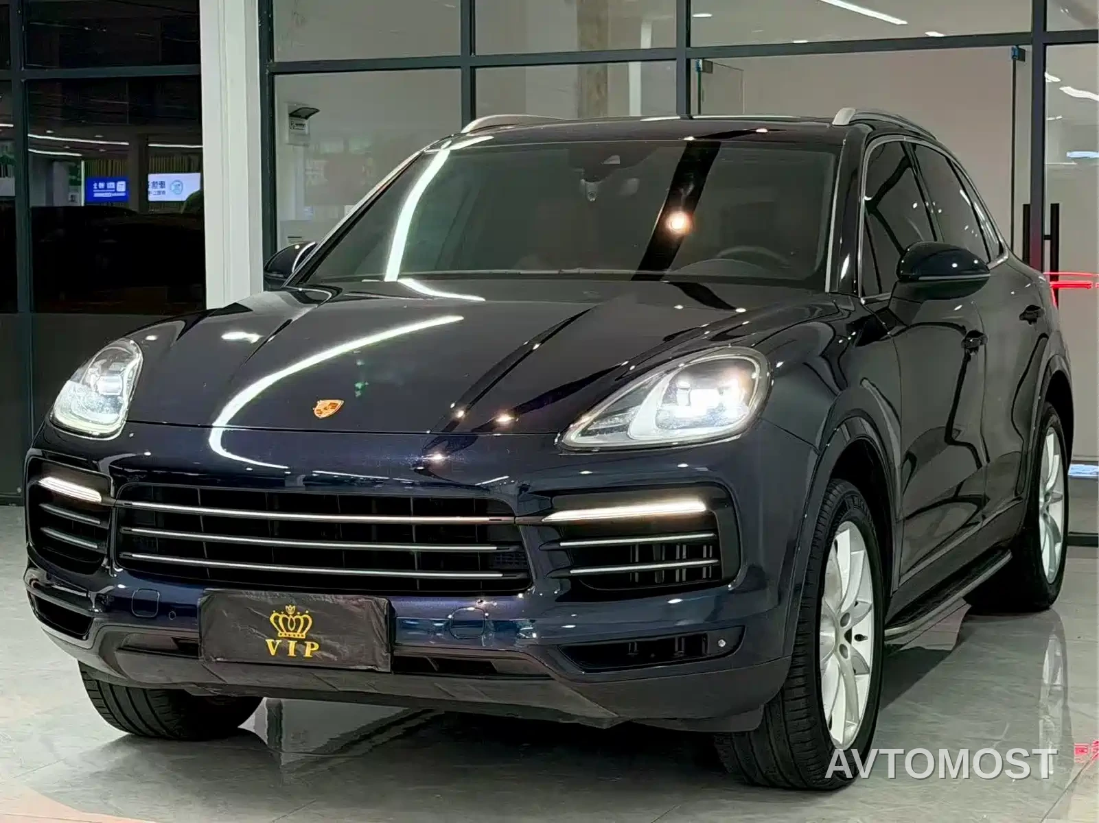 Porsche Cayenne 2022 Cayenne 3.0T Platinum Edition — фото 3