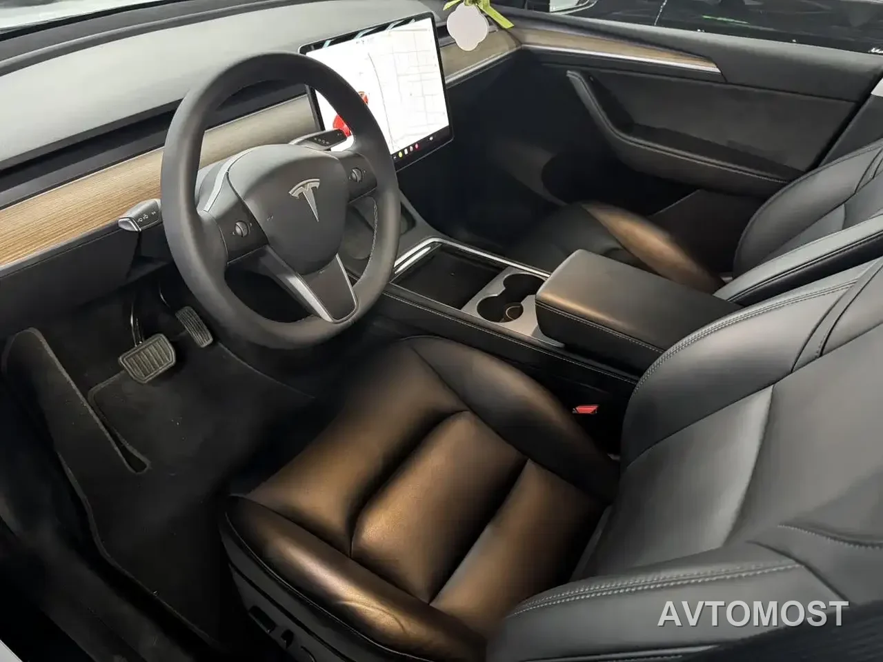 Tesla Model Y 2021 Standard Range Rear-Wheel Drive — фото 7