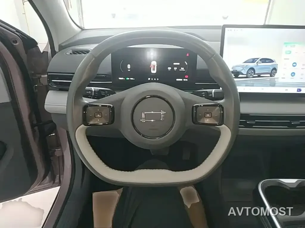 Besturn Yueyi 03 2025 565km Ultimate Edition — фото 11