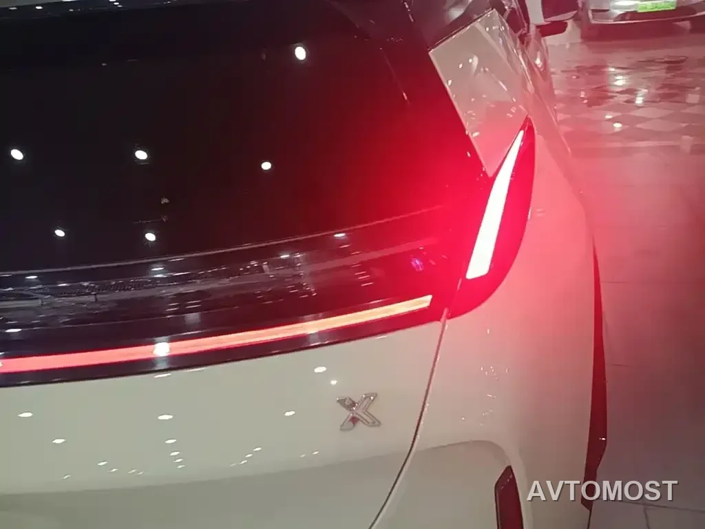 Zeekr X 2023 RWD ME Edition 5-seater — фото 21