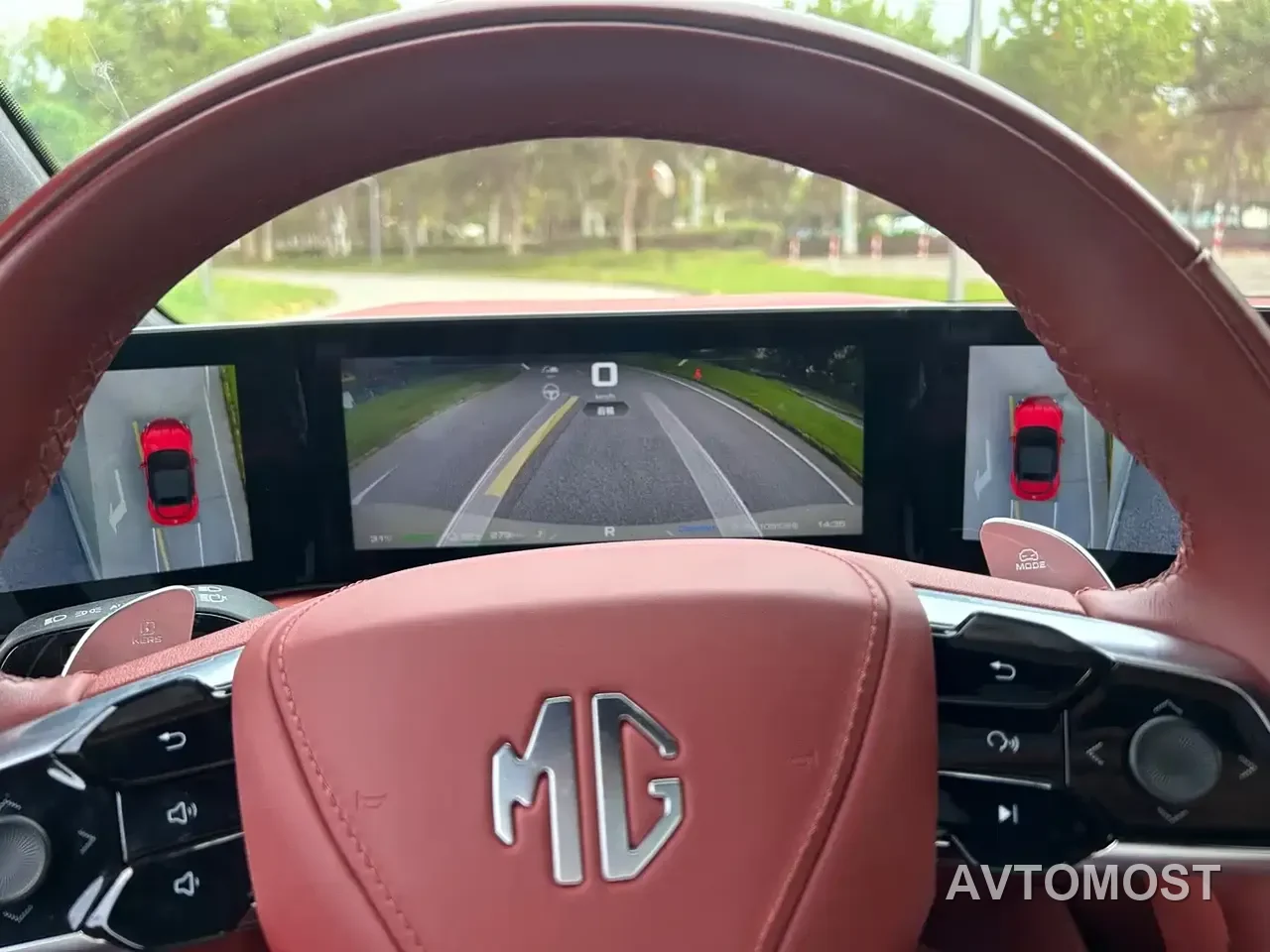 MG Cyberster 2024 520km Legend AWD Red Canopy Edition — фото 21