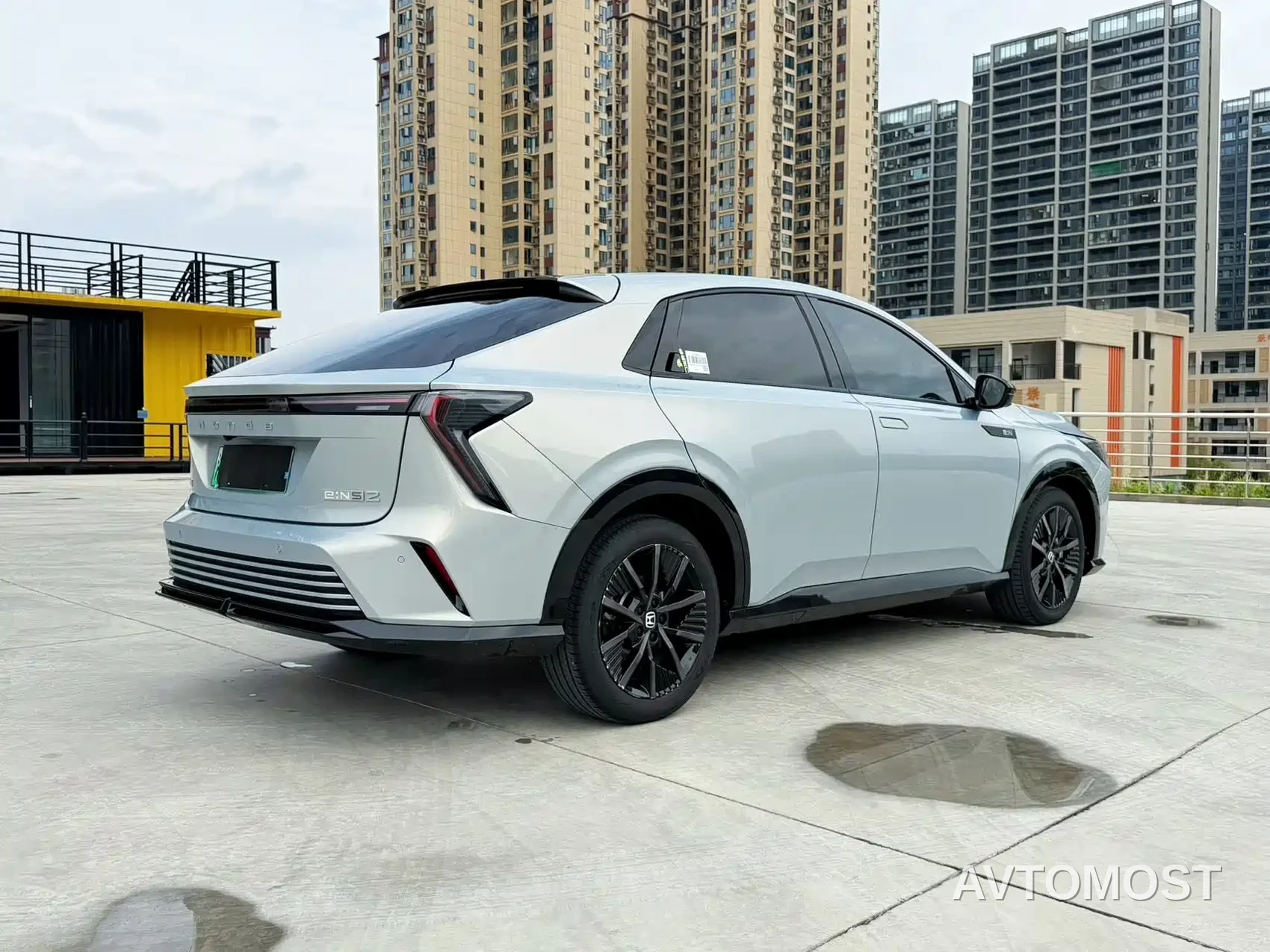 Honda Hunting Light e:NS2 2024 Dazzling Light Edition — фото 3
