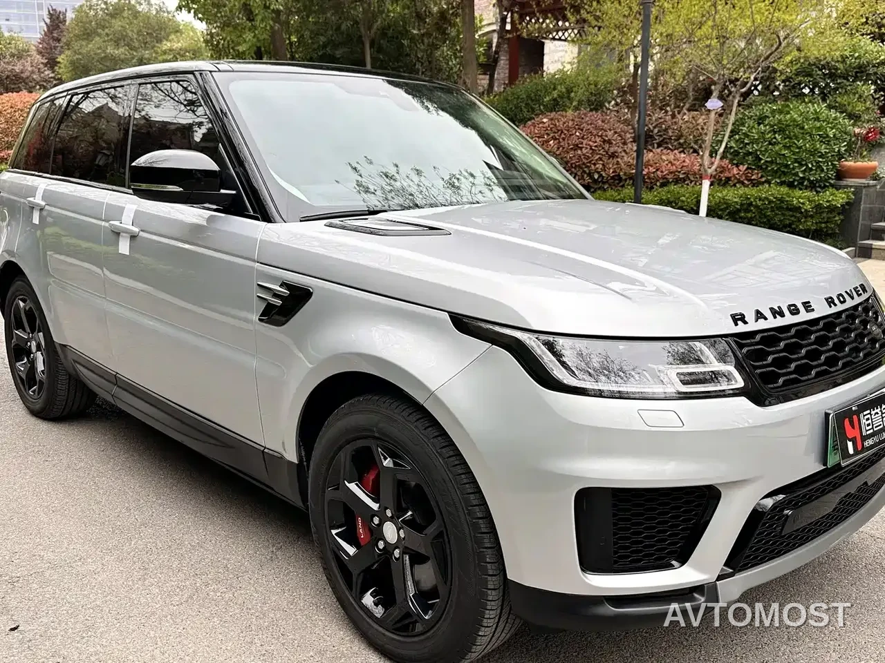 Land Rover Range Rover Sport PHEV 2021 P400e SE — фото 3