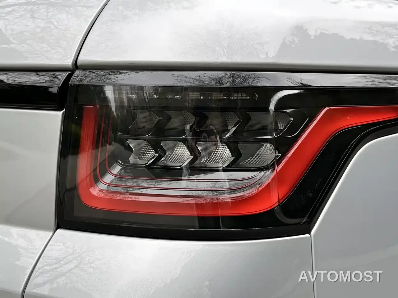 Land Rover Range Rover Sport PHEV 2021 P400e SE — фото 20