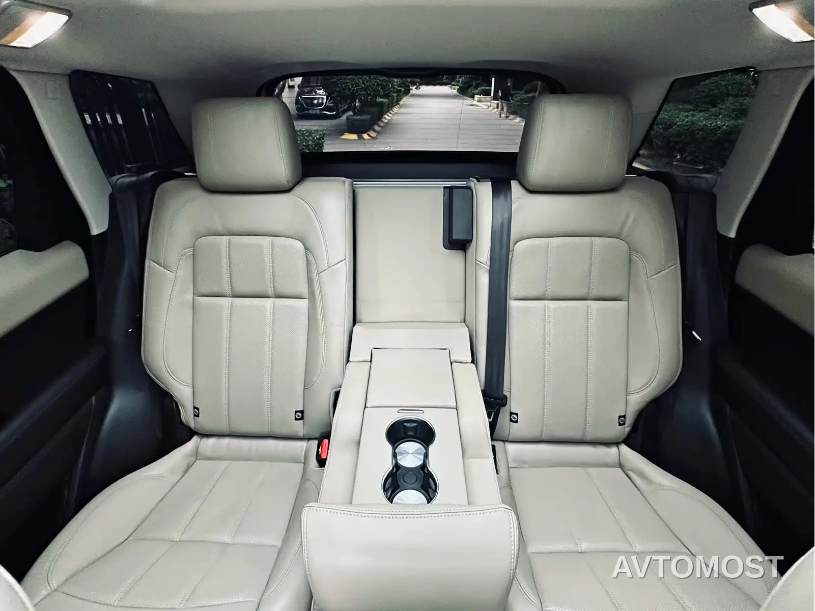 Land Rover Range Rover Sport PHEV 2021 P400e SE — фото 21