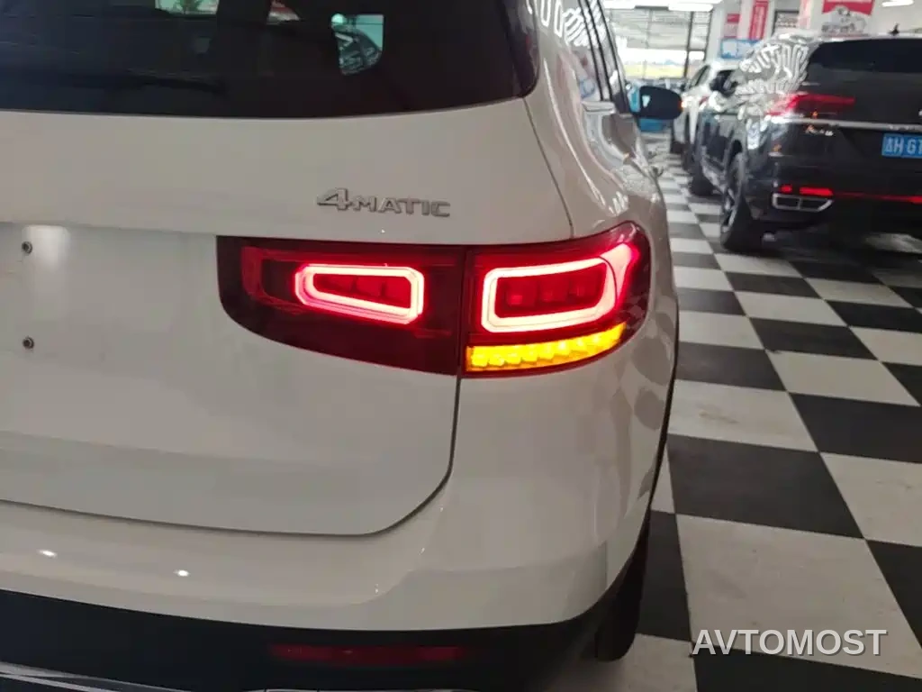 Mercedes-Benz GLB 2022 GLB 220 Style — фото 8