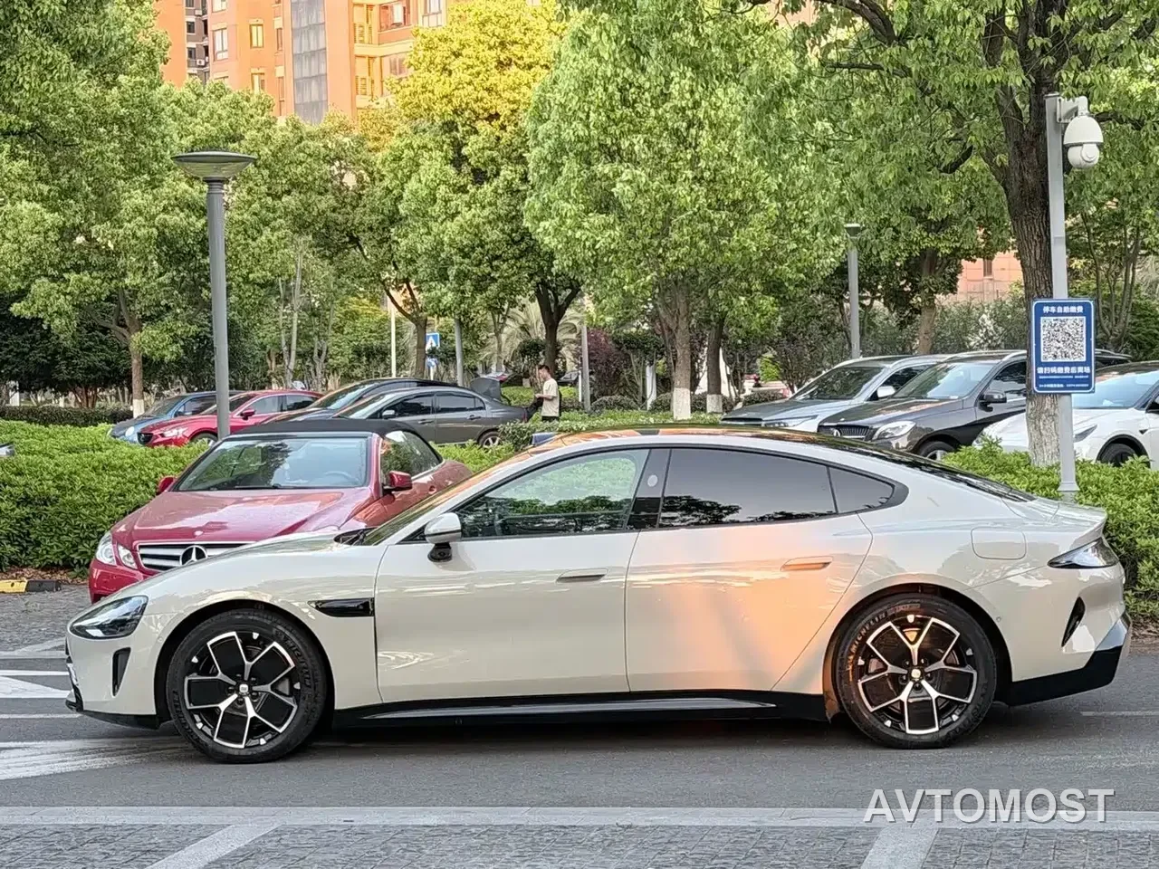 Xiaomi SU7 2024 RWD Ultra Long Range Advanced Smart Driving Pro Edition — фото 13