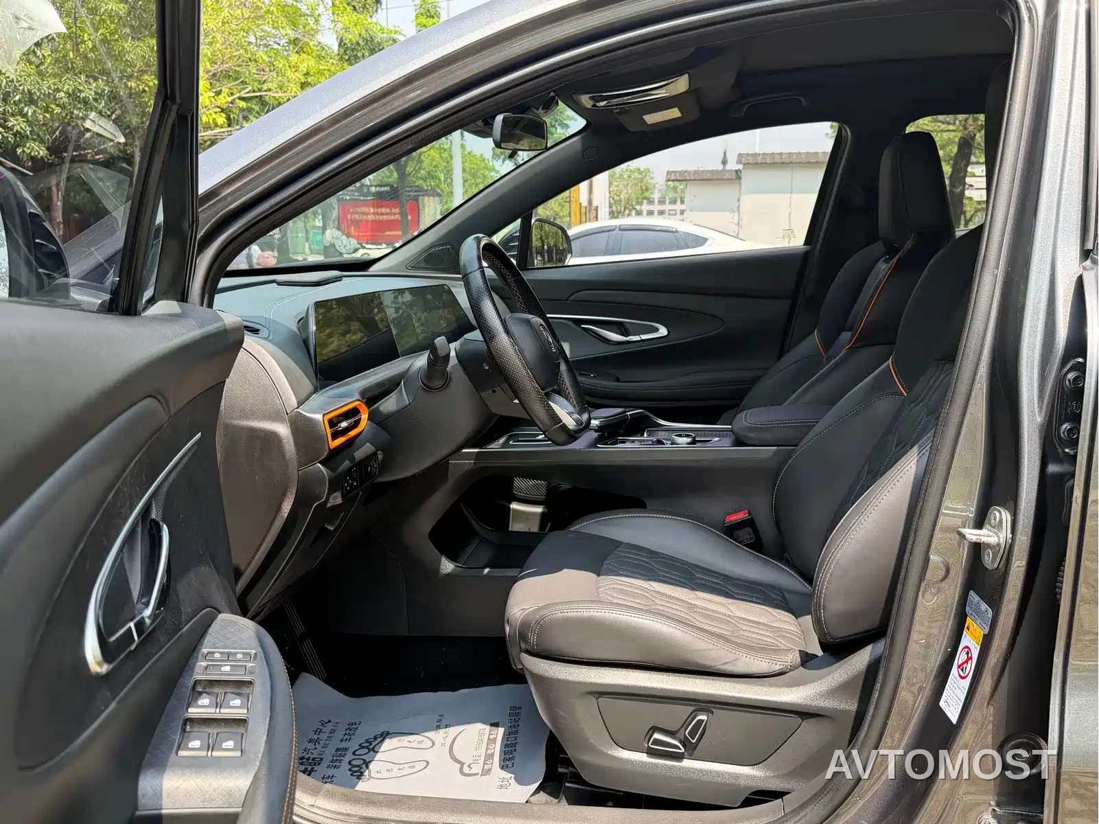 Changan UNI-T 2022 1.5T Premium — фото 5