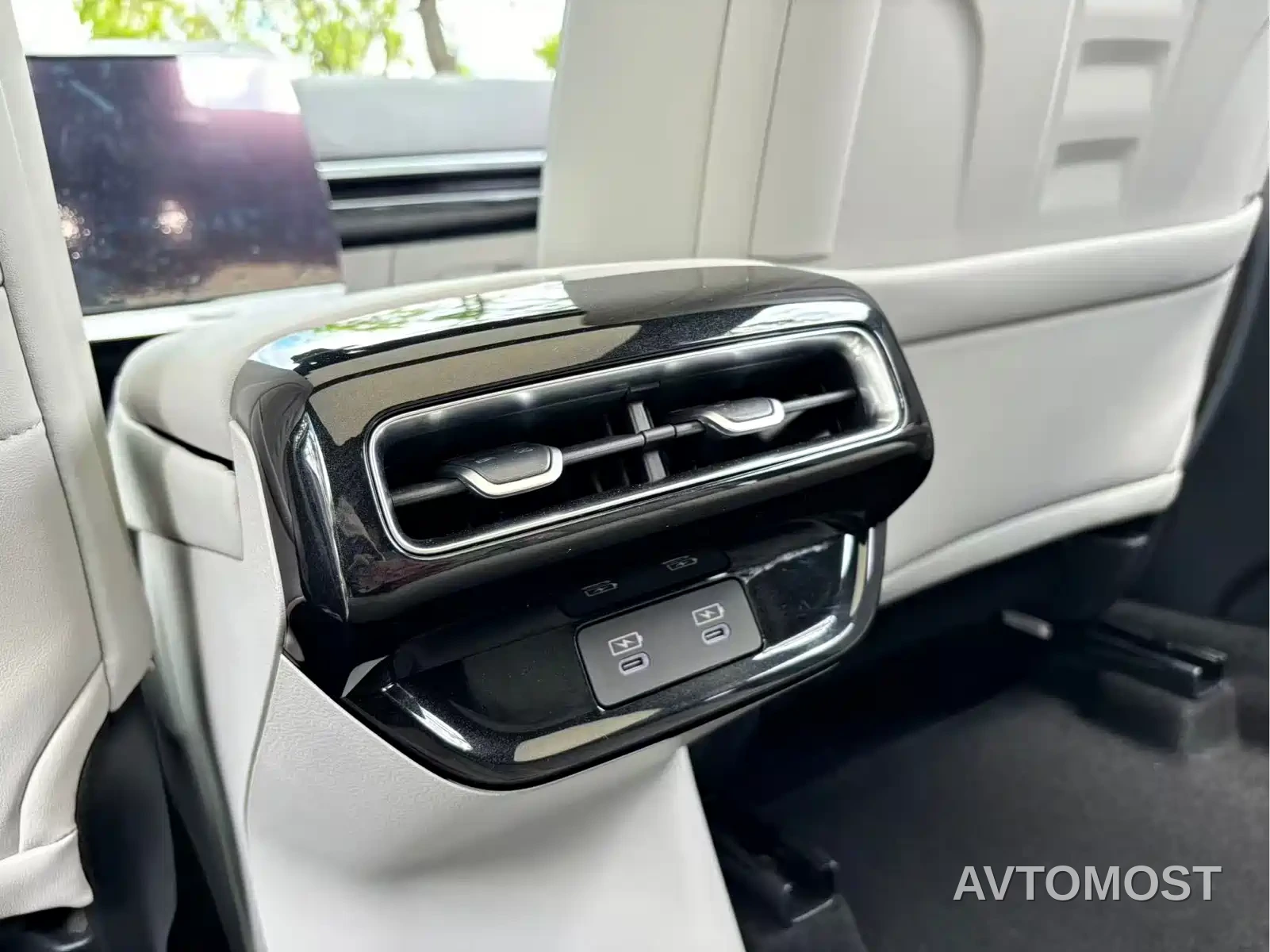 Honda GAC Honda P7 2025 AWD Long Range Max — фото 17