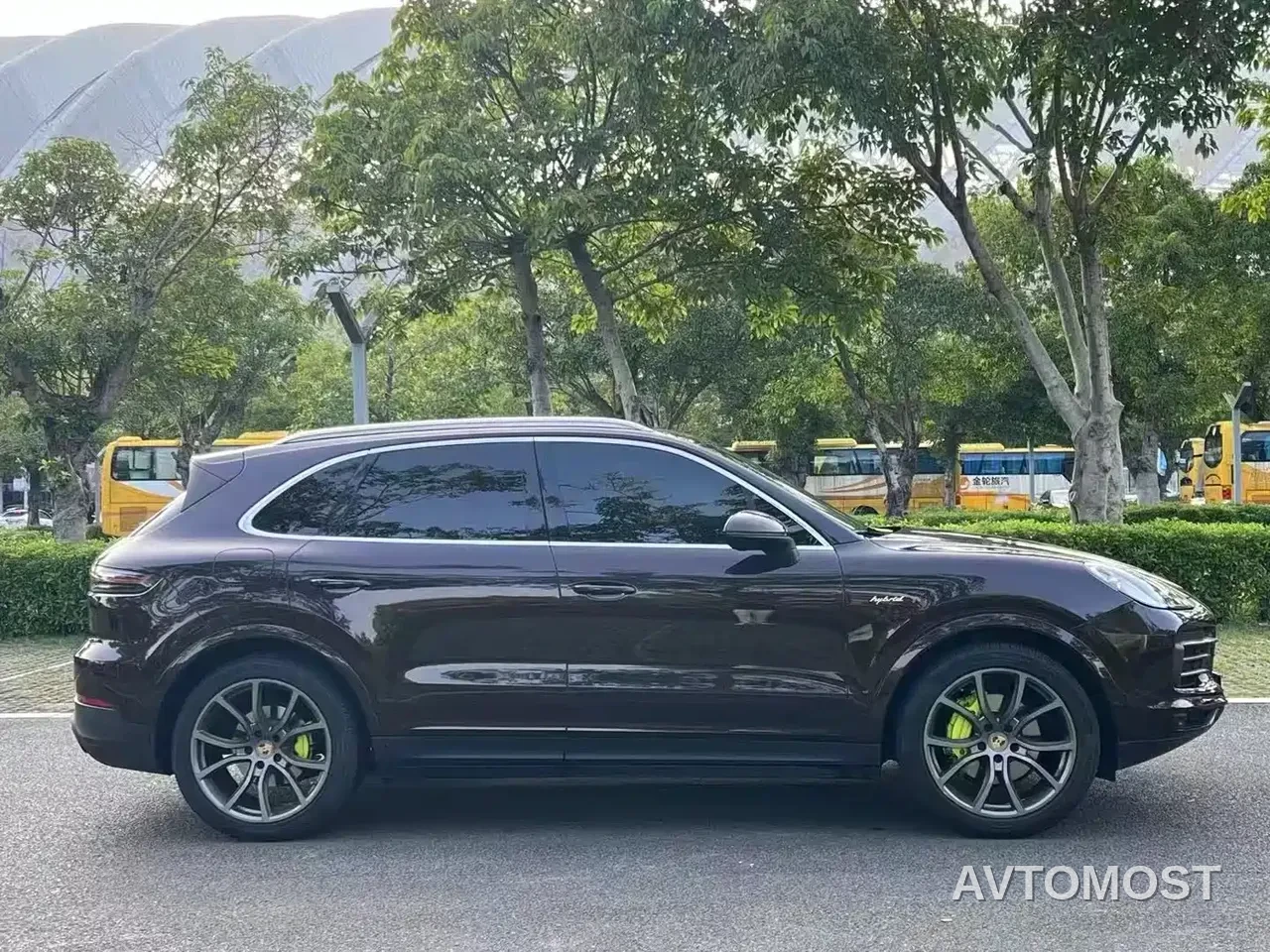 Porsche Cayenne New Energy 2022 Cayenne E-Hybrid 2.0T Platinum Edition — фото 4