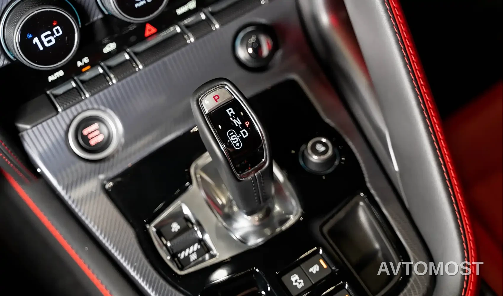 Jaguar F-TYPE 2022 P300 Hardtop R-DYNAMIC BLACK — фото 15
