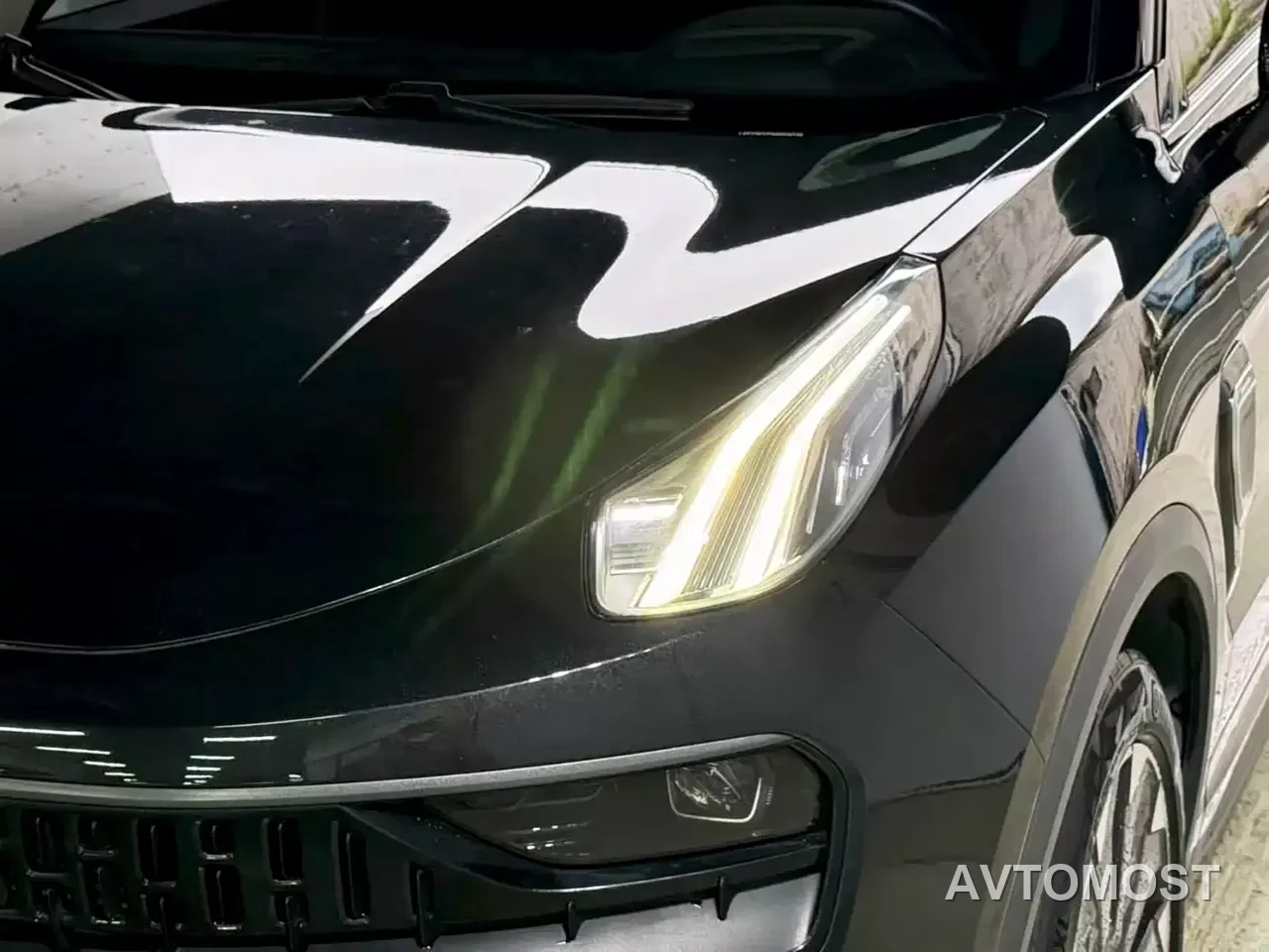 Lynk & Co 05 EM-P 2021 1.5TD PHEV HALO — фото 8