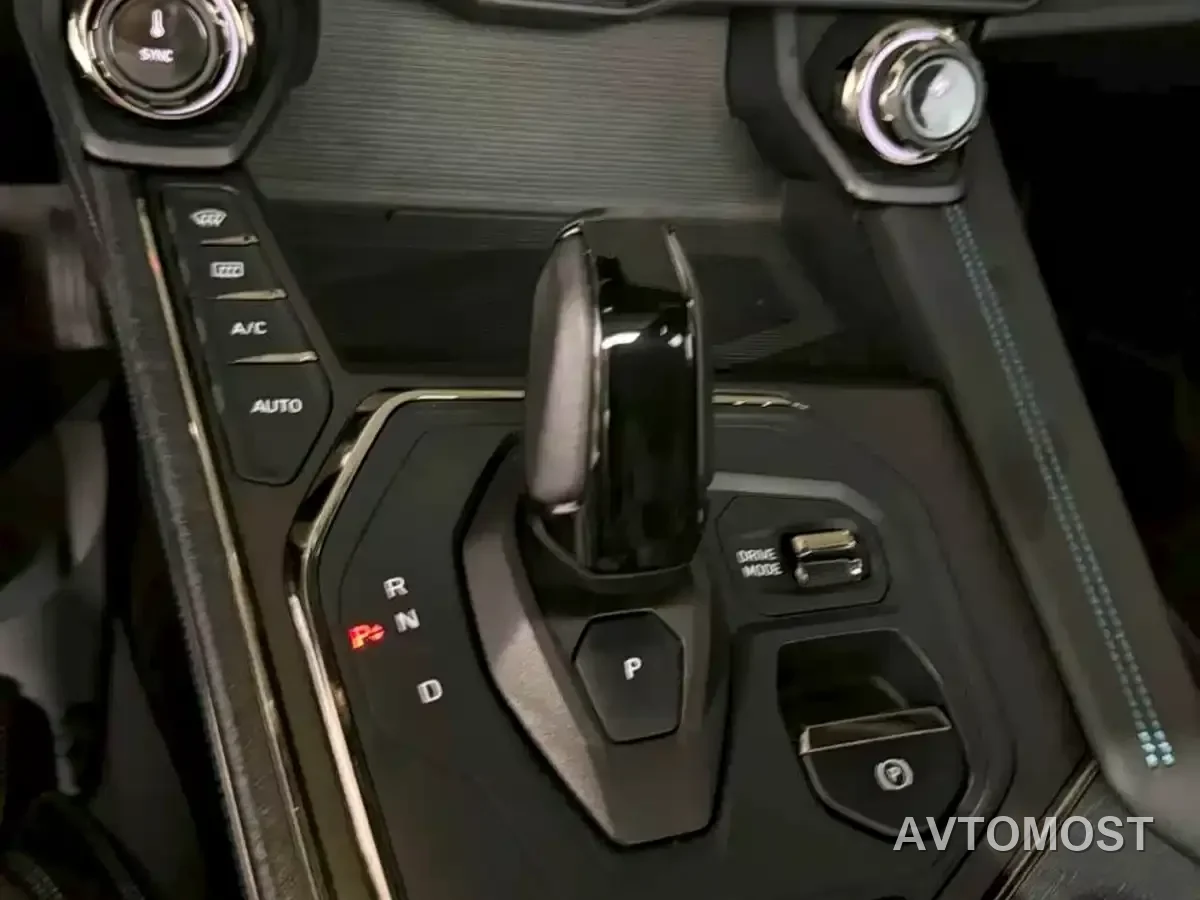 Lynk & Co 05 EM-P 2021 1.5TD PHEV HALO — фото 22