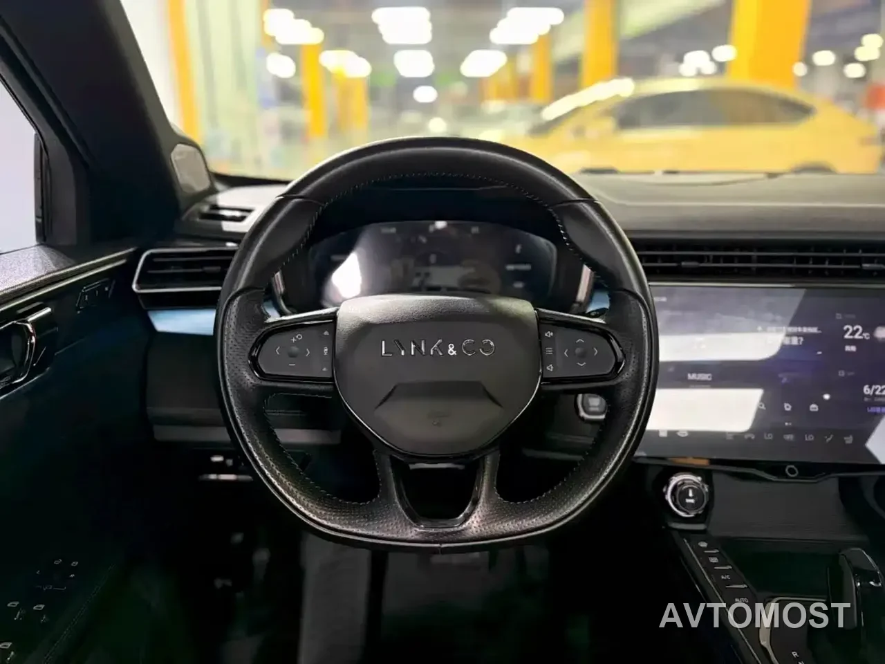 Lynk & Co 05 EM-P 2021 1.5TD PHEV HALO — фото 15