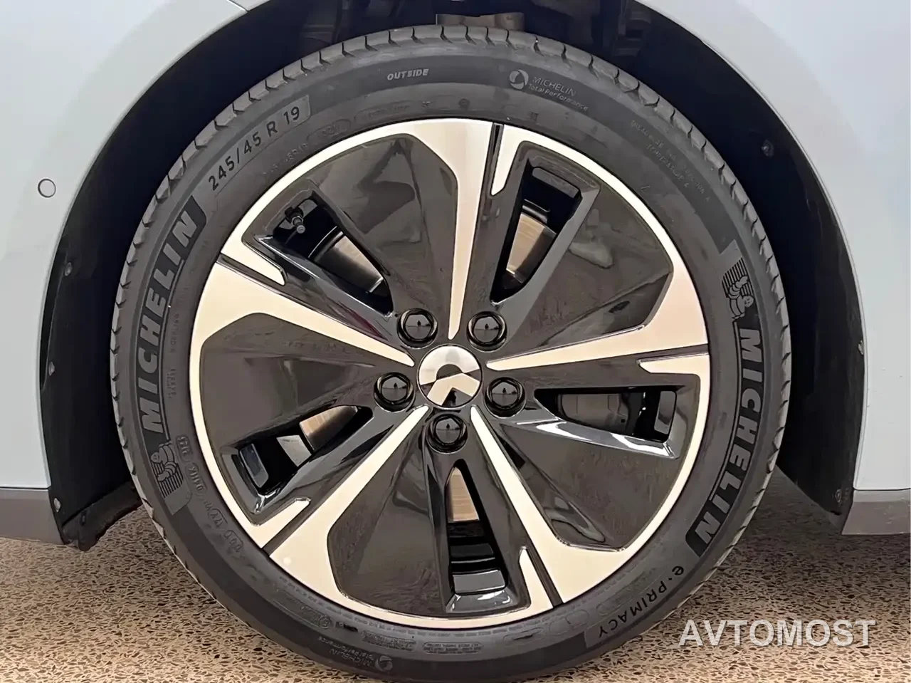 NIO ET5T 2023 Model 75kWh Touring — фото 7