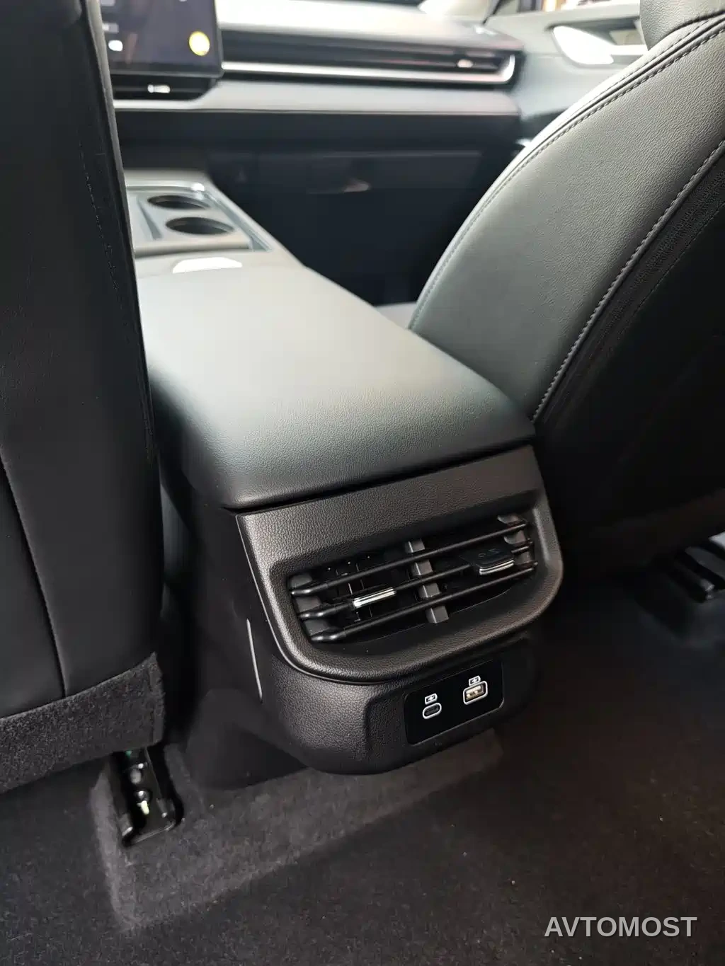 Haval H6 2024 1.5T 2WD Pro — фото 8